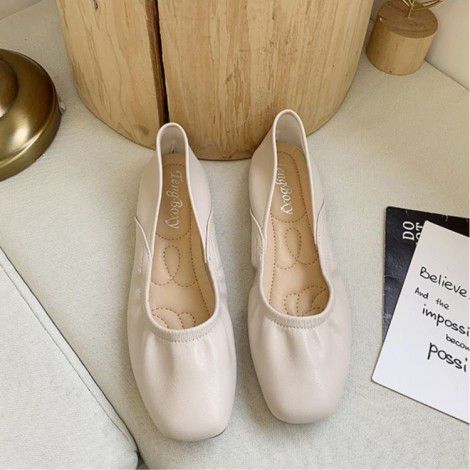 Flat bottom shallow mouth single shoe women's new Korean version of wrinkled soft face and soft bottom leisure and comfortable Doudou shoes in summer 2022 