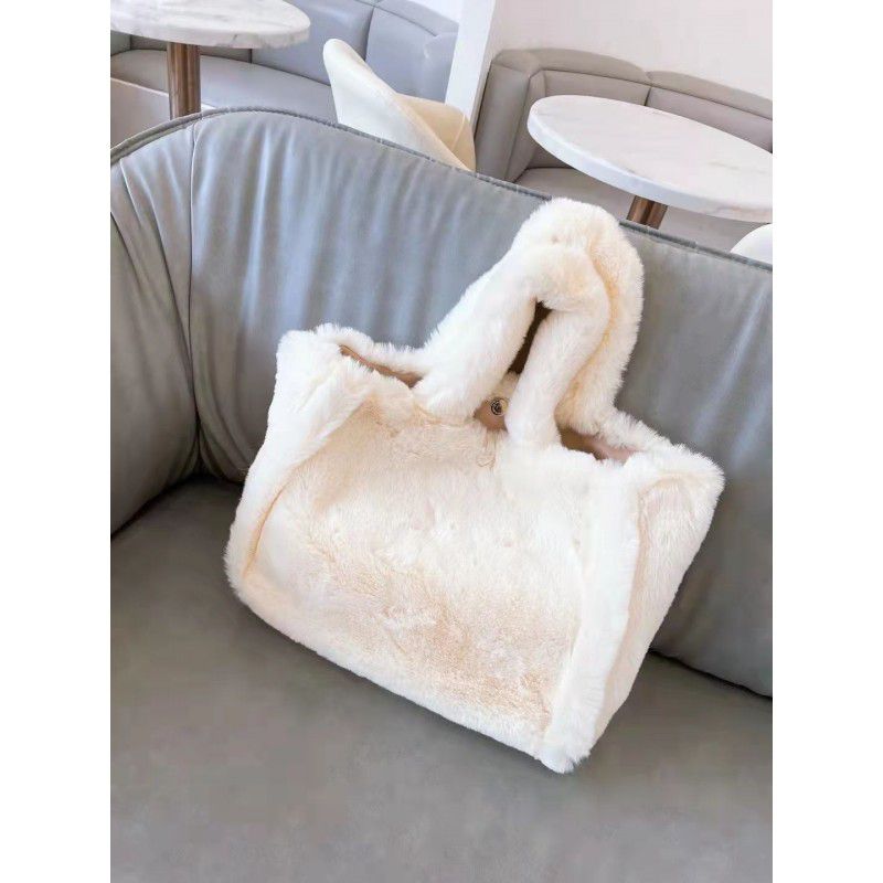 autumn and winter ne...