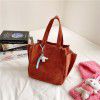 The manufacturer wholesales women's Cross messenger hand sail cloth bags, Korean corduroy women's bags, and Bento bags. One can be customized for distribution
