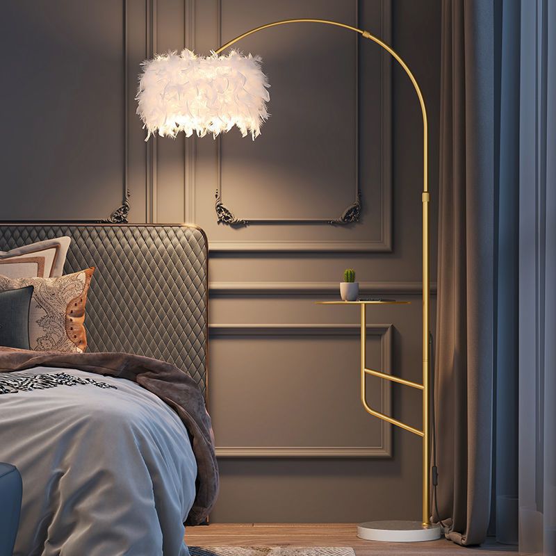 Feather floor lamp B...