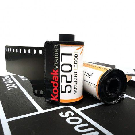 Decarbonized film roll 5207 color negative film 250D sub package 135 film disc point and shoot camera